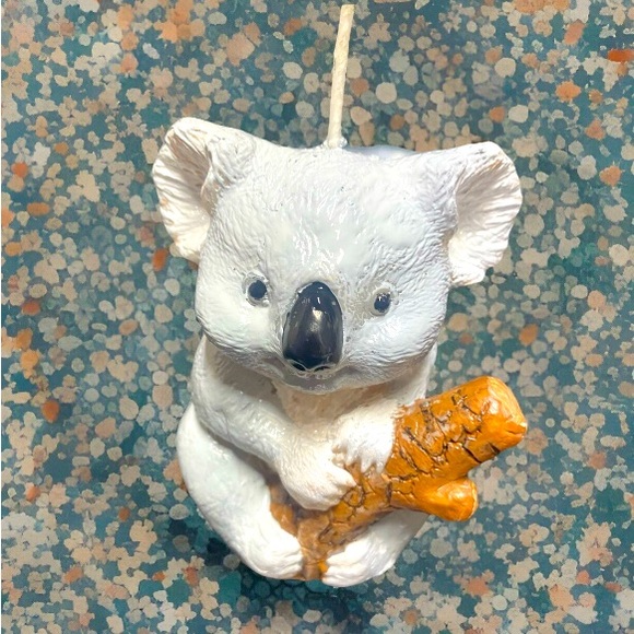 Koala Bear Heavily Scented and Painted Candle (listing is for 1) - Picture 1 of 3